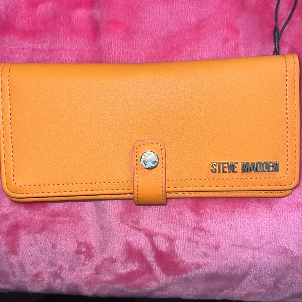 Steve Madden Wallet
